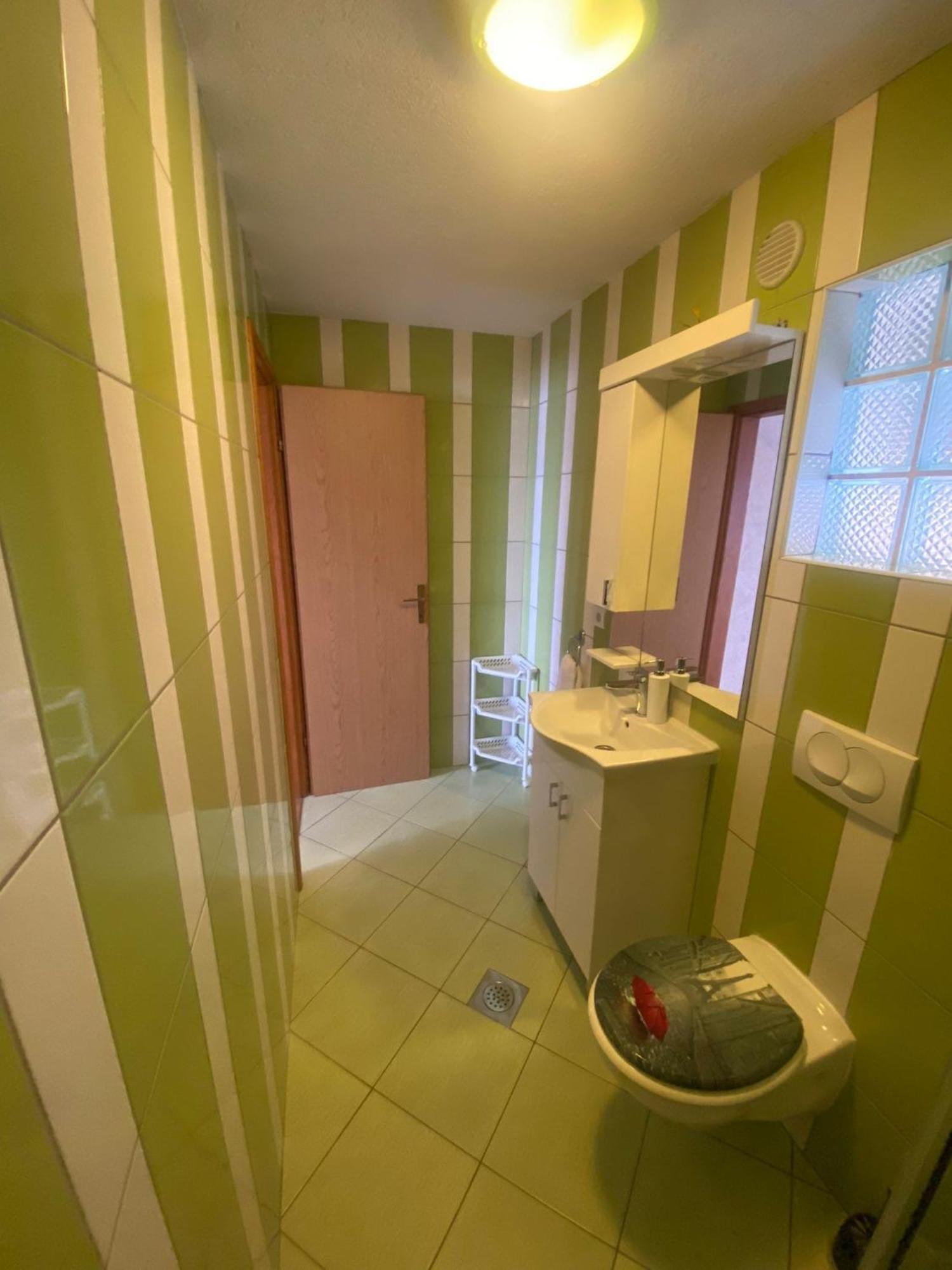 Seaside Secluded Apartments Cove Tvrdni Dolac, Hvar - 12655 Gdinj Bilik gambar
